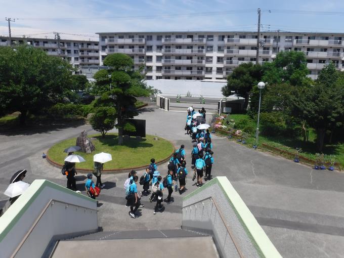 サマーコンサートへ出発