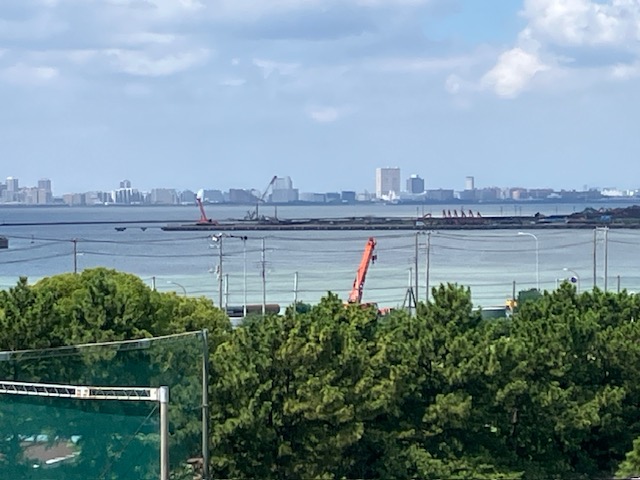 屋上から見た東京湾