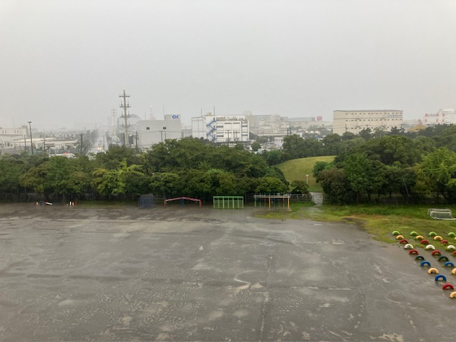 校庭の様子