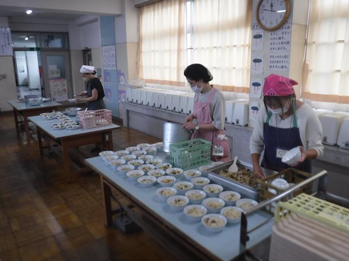 給食試食会