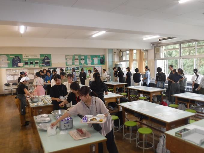 給食試食会