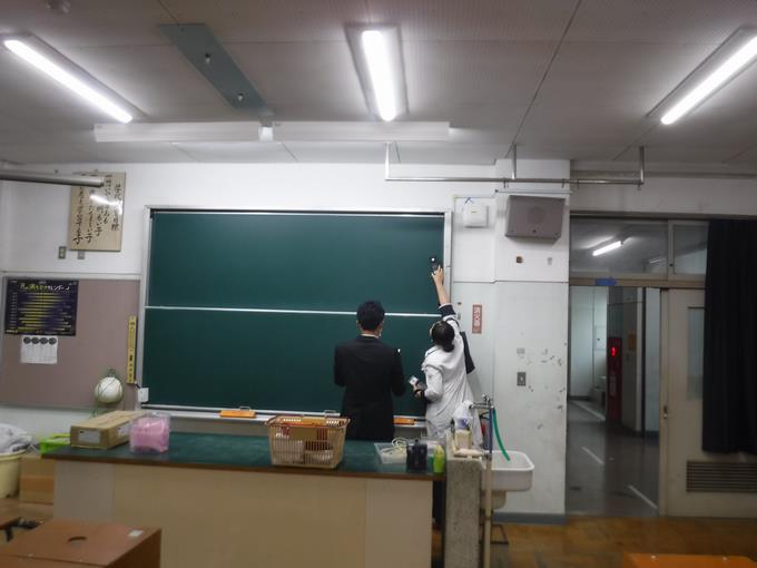 理科室照度検査