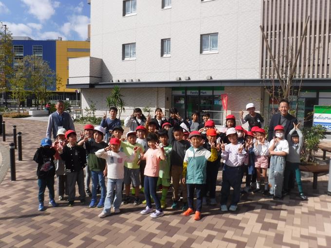 西安市へ出発前の見送り