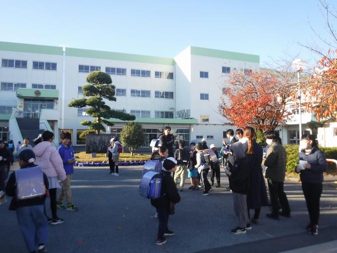 若松小・中あいさつ運動