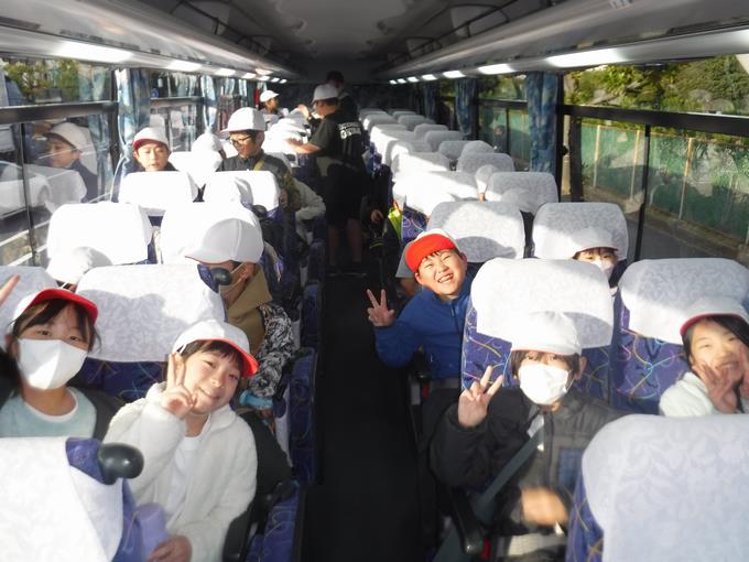 バスの中＠4年生