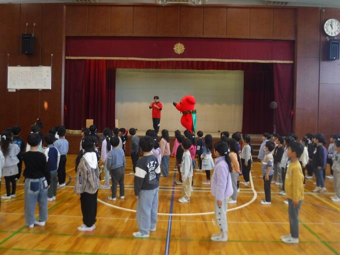 チーバくんと遊ぼう＠1年生