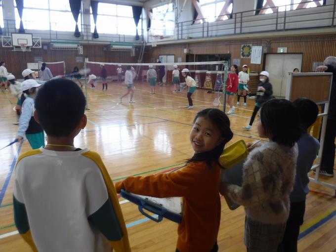 バドミントンクラブ