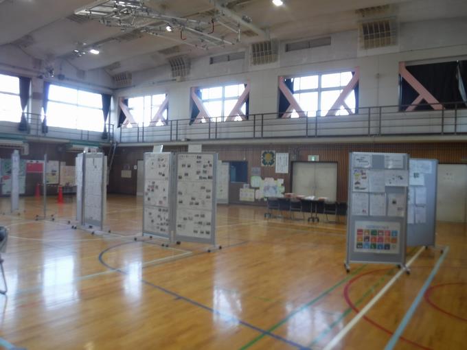 体育館の様子