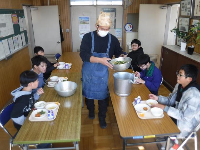 校長室会食＠教室からおかわりが届きました