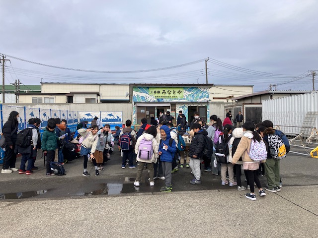 みなとやに到着