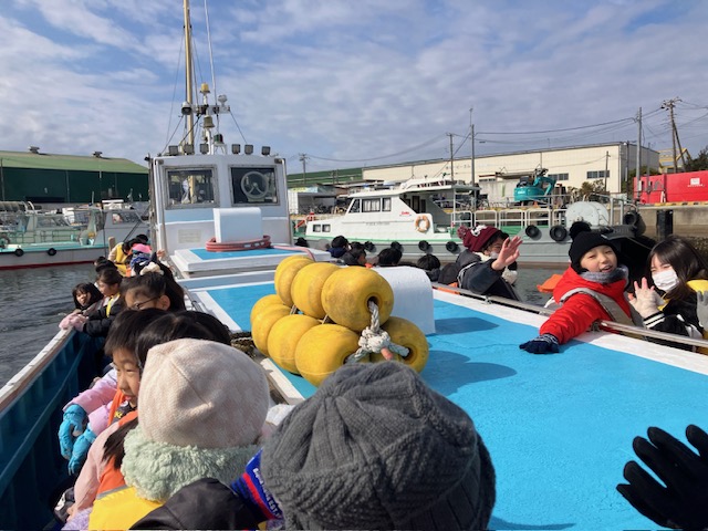 つり船に乗ります