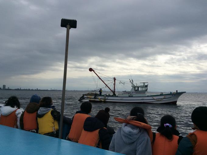 底曳網漁の見学