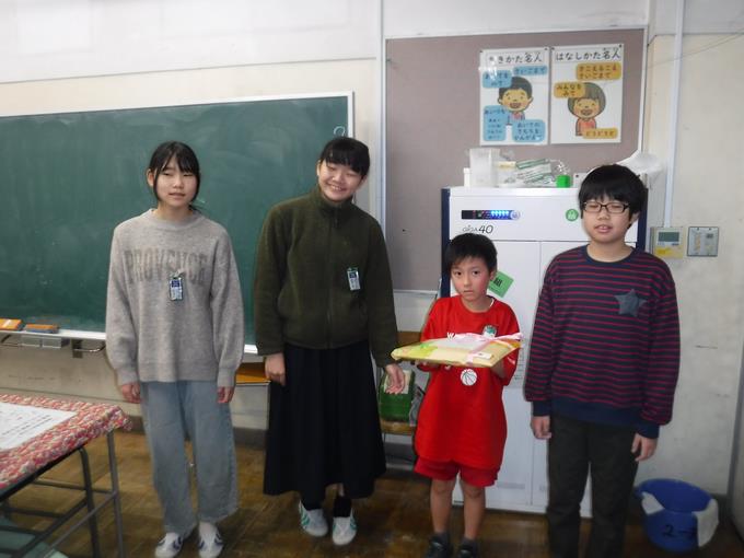 6年生からプレゼント