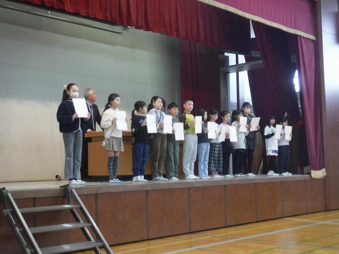 こども県展の表彰