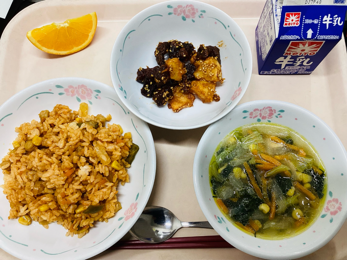 給食1