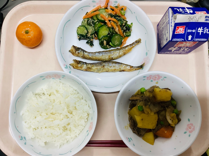 給食１