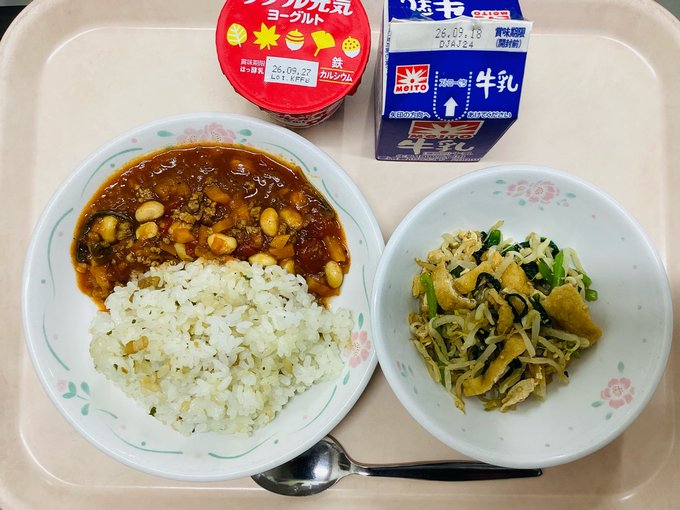 給食1