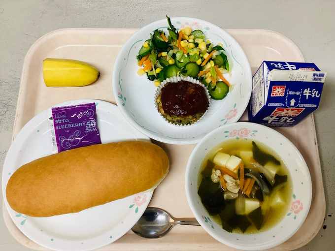 給食1