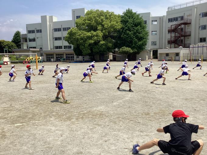 4年表現運動