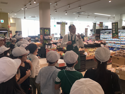 カスミ店長説明
