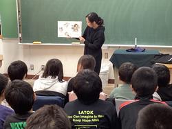 松の実おはなし会読み聞かせ