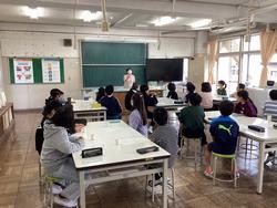 家庭科　だしの味比べ