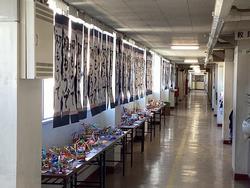 校内書き初め展