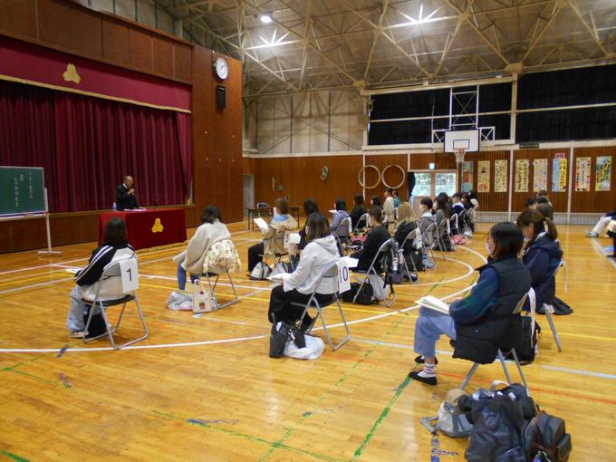 子育て講演会と学校説明会