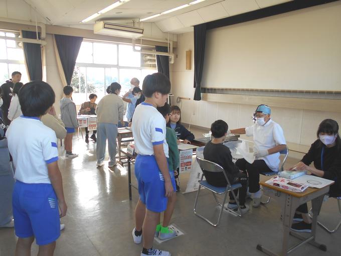 学校歯科医による検診