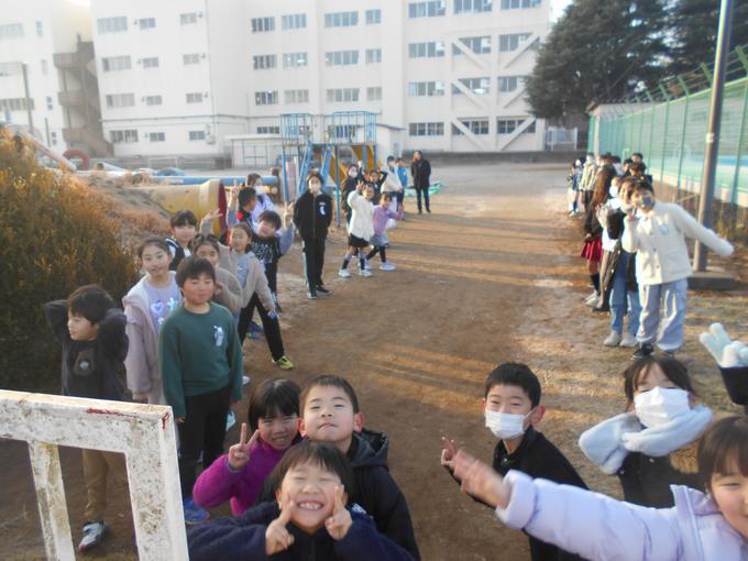 2年2組と5年2組