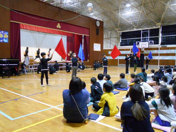 4年生「八木北応援団」
