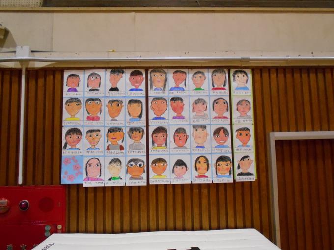 6年生の似顔絵①