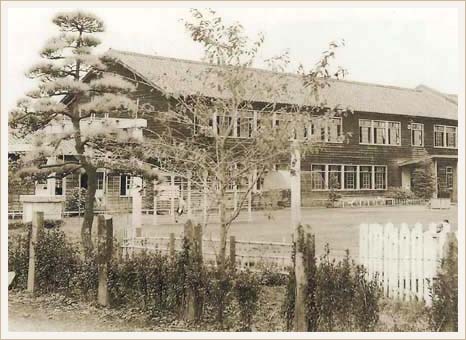 昭和25年～49年まで使用した木造校舎