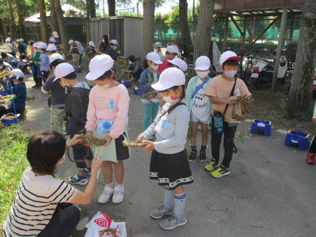 リースに名前を付けます