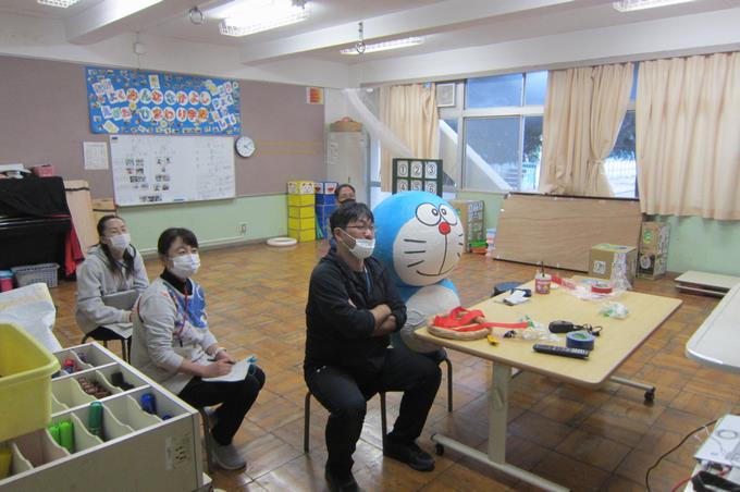 職員の様子1