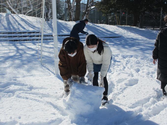大きな雪玉もできました