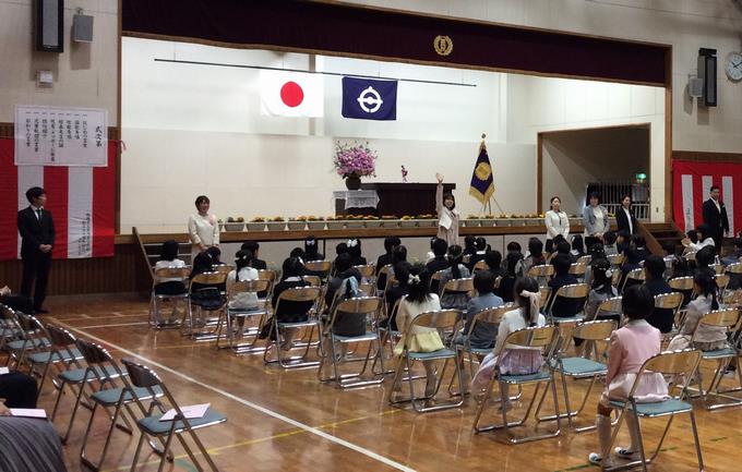 入学式の担任発表