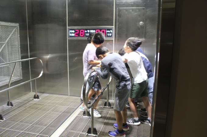 「防災センター」強風体験