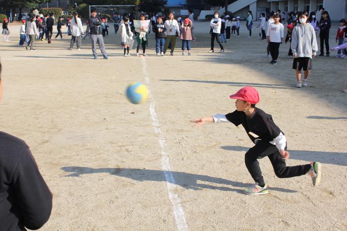 1年生は「上投げ」ありです