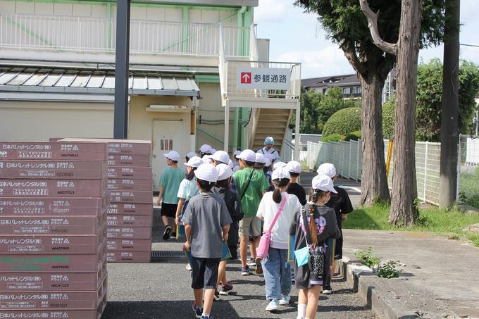 さぁ、これから工場見学開始です。