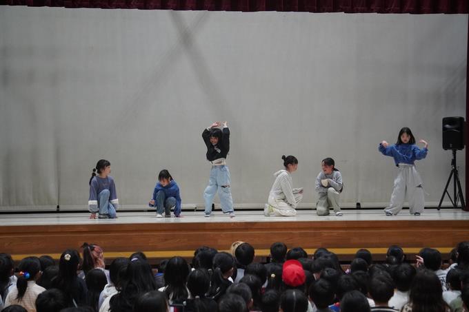 キレキレのダンス！