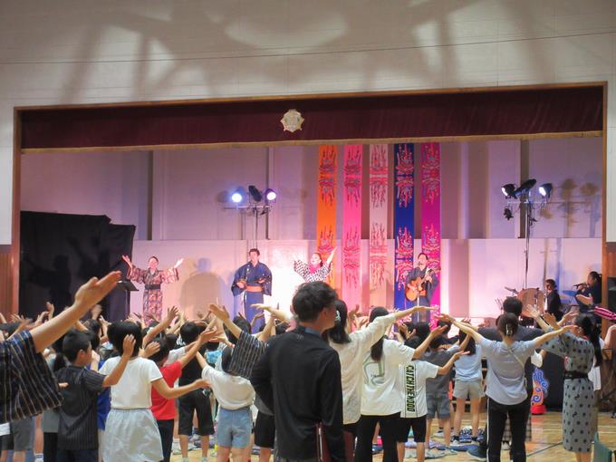 みんなでも踊りました