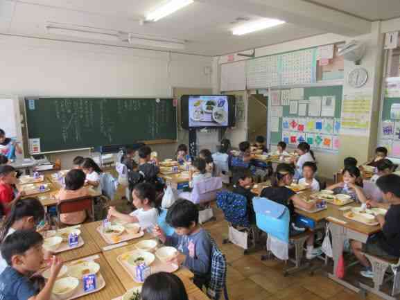 みんなよく食べています
