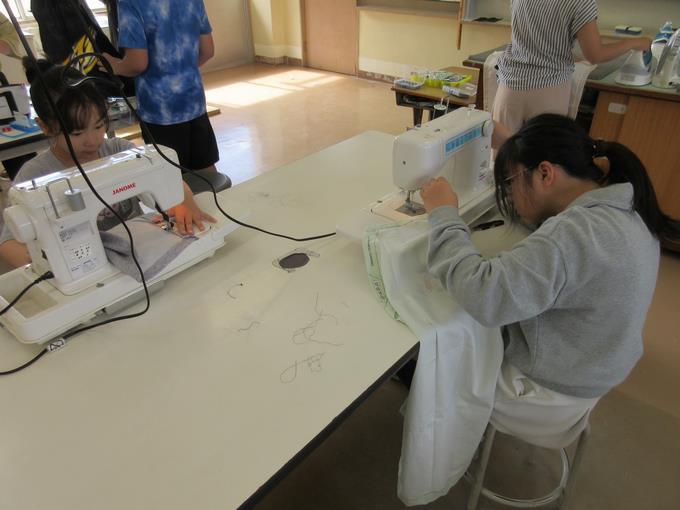 まっすぐ縫います