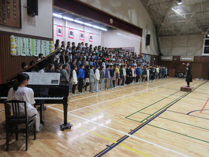 5年生「地球の子どもたち」