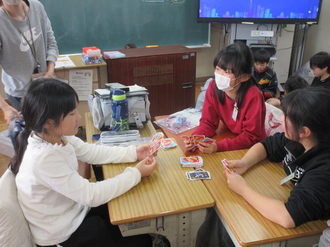 室内ゲームクラブ