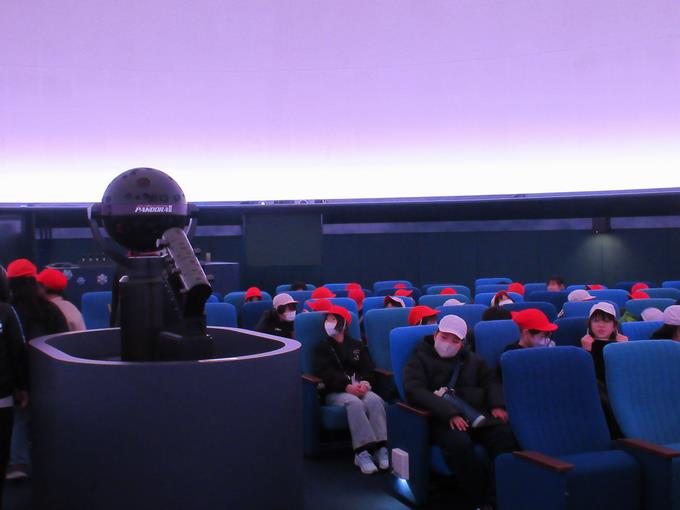 最新の投影機です