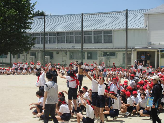 本番はどちらが勝つのでしょうか？