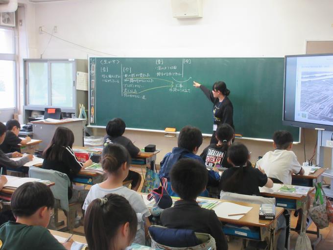 5年生　教育実習生