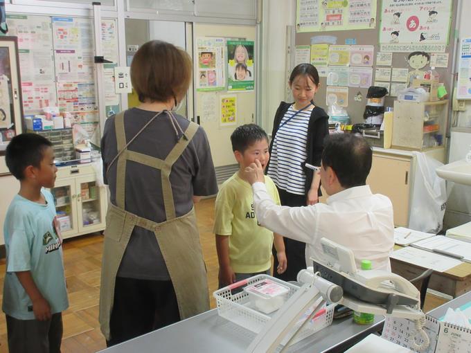 1年生　眼科検診①